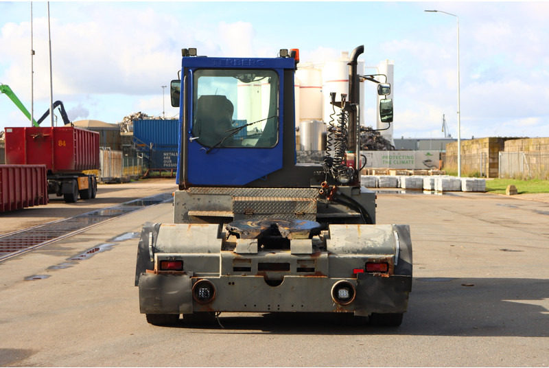 Terberg TT220 - Tractor terminal: Foto 5 Terberg TT220 - Tractor terminal: Foto 5