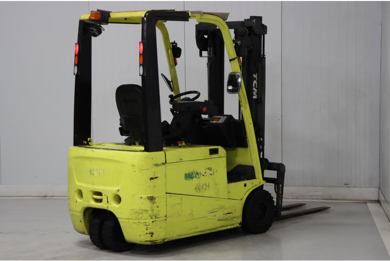Electrostivuitor UniCarriers AG1N1L16H: Foto 6 Electrostivuitor UniCarriers AG1N1L16H: Foto 6