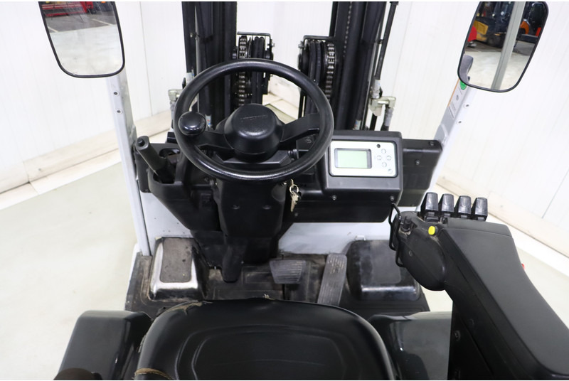 UniCarriers AG1N1L16Q - Electrostivuitor: Foto 2 UniCarriers AG1N1L16Q - Electrostivuitor: Foto 2
