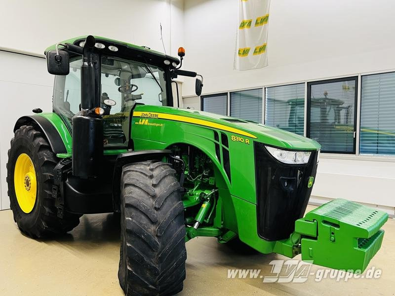John Deere 8310R **Motor NEU** - Tractor agricol: Foto 2 John Deere 8310R **Motor NEU** - Tractor agricol: Foto 2