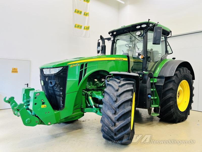 John Deere 8345R FH+FZW - Tractor agricol: Foto 3 John Deere 8345R FH+FZW - Tractor agricol: Foto 3