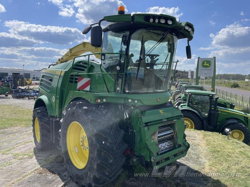 John Deere 8400 - Combină de Recoltat Furaj: Foto 1 John Deere 8400 - Combină de Recoltat Furaj: Foto 1