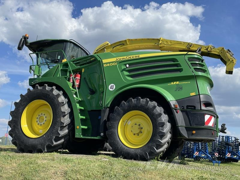 John Deere 8400 - Combină de Recoltat Furaj: Foto 2 John Deere 8400 - Combină de Recoltat Furaj: Foto 2