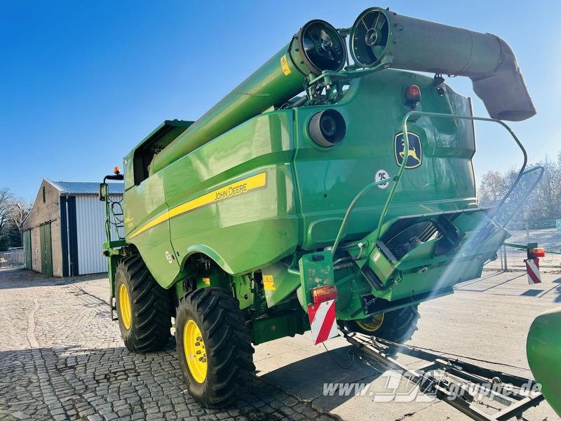 John Deere S690 - Combină de recoltat cereale: Foto 4 John Deere S690 - Combină de recoltat cereale: Foto 4