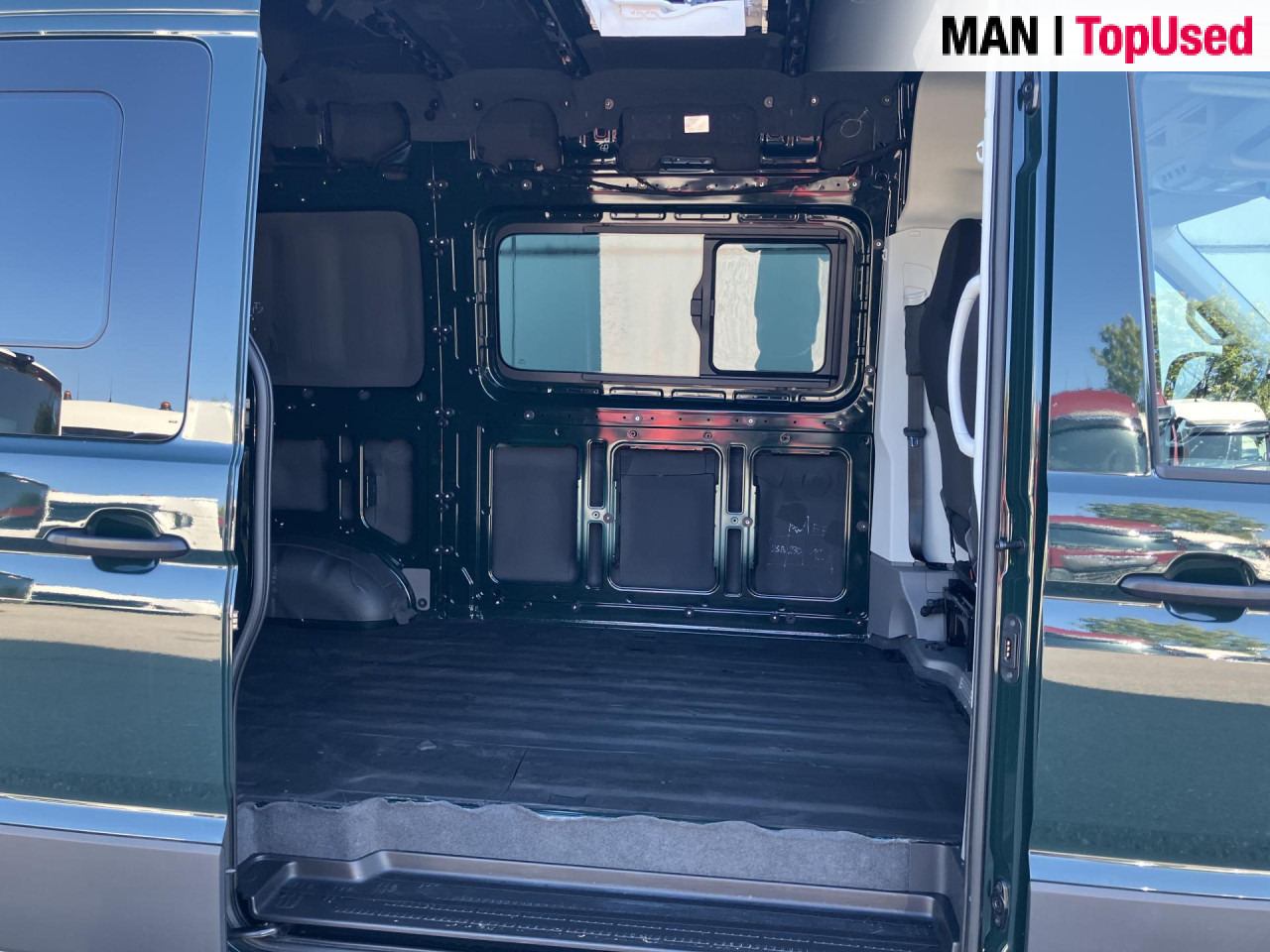 MAN TGE 3.140 4X4 SB - Dubă: Foto 4 MAN TGE 3.140 4X4 SB - Dubă: Foto 4