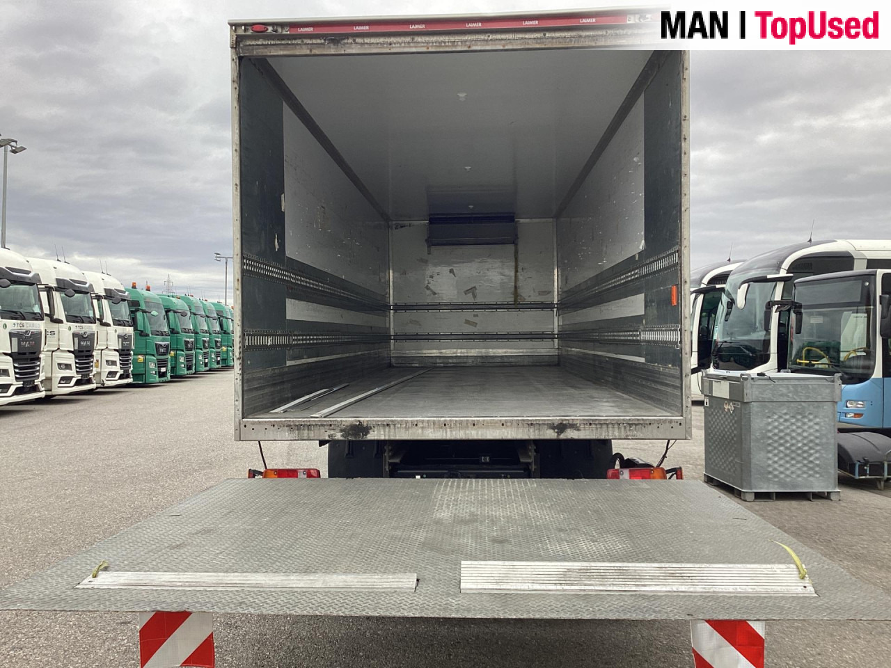 MAN TGM 18.250 4x2 BL CH - Camion frigider: Foto 2 MAN TGM 18.250 4x2 BL CH - Camion frigider: Foto 2