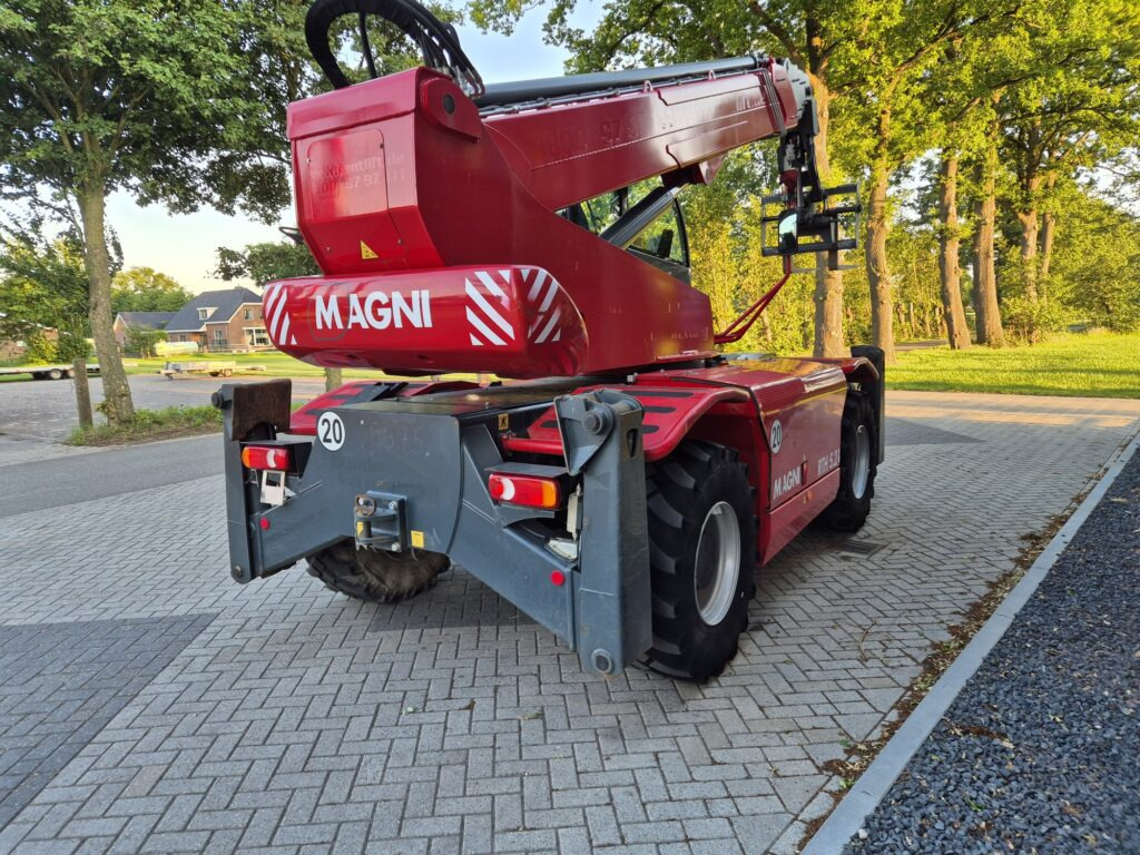 MAGNI RTH 5.21 D/D - Stivuitor telescopic: Foto 4 MAGNI RTH 5.21 D/D - Stivuitor telescopic: Foto 4