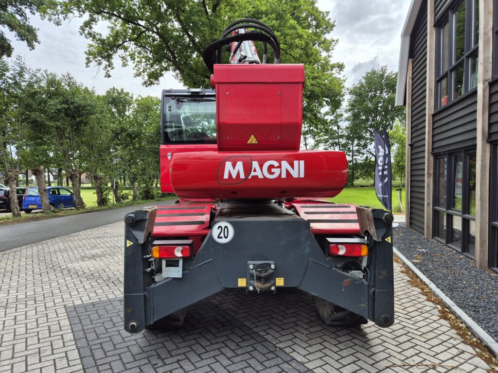 MAGNI RTH 5.21 Smart – D/C - Stivuitor telescopic: Foto 4 MAGNI RTH 5.21 Smart – D/C - Stivuitor telescopic: Foto 4
