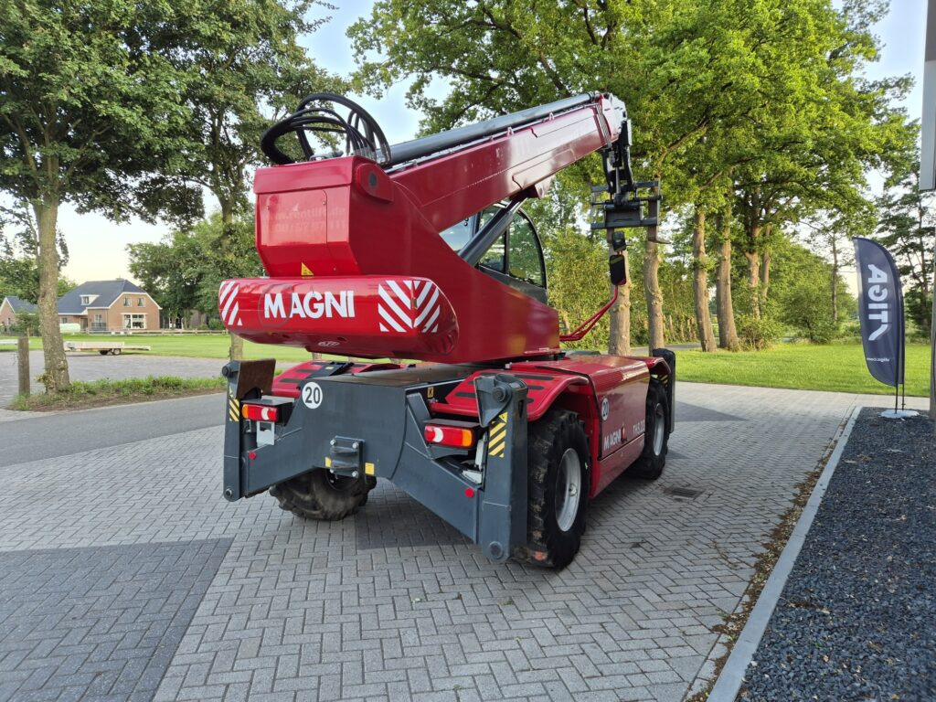 MAGNI RTH 5.23 Smart D/C - Stivuitor telescopic: Foto 5 MAGNI RTH 5.23 Smart D/C - Stivuitor telescopic: Foto 5