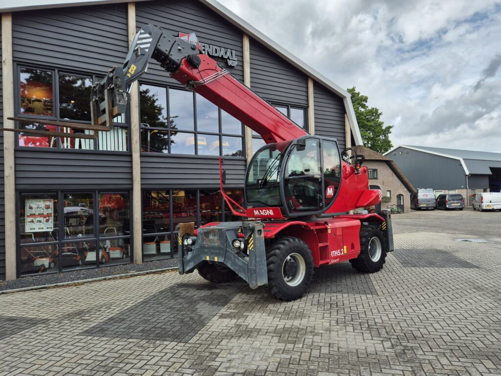 MAGNI RTH 5.23 - Stivuitor telescopic: Foto 2 MAGNI RTH 5.23 - Stivuitor telescopic: Foto 2