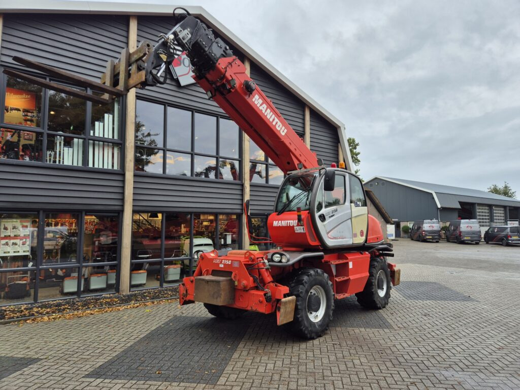 MANITOU MRT 2150 privilege - Stivuitor telescopic: Foto 2 MANITOU MRT 2150 privilege - Stivuitor telescopic: Foto 2