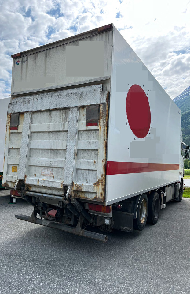 SCANIA R560 6x2, retarder - Camion furgon: Foto 3 SCANIA R560 6x2, retarder - Camion furgon: Foto 3
