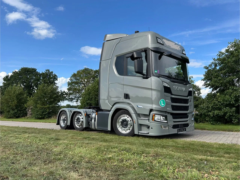 Scania R560 | 6x2/4 LB | 2023 | FULL AIR | RETARDER | PARK COOLER - Cap tractor: Foto 2 Scania R560 | 6x2/4 LB | 2023 | FULL AIR | RETARDER | PARK COOLER - Cap tractor: Foto 2