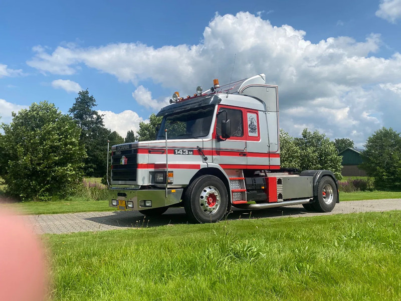Scania T143-500 V8 | 4x2 | 4350 mm WHEELBASE | TOP CONDITION !!! - Cap tractor: Foto 1 Scania T143-500 V8 | 4x2 | 4350 mm WHEELBASE | TOP CONDITION !!! - Cap tractor: Foto 1