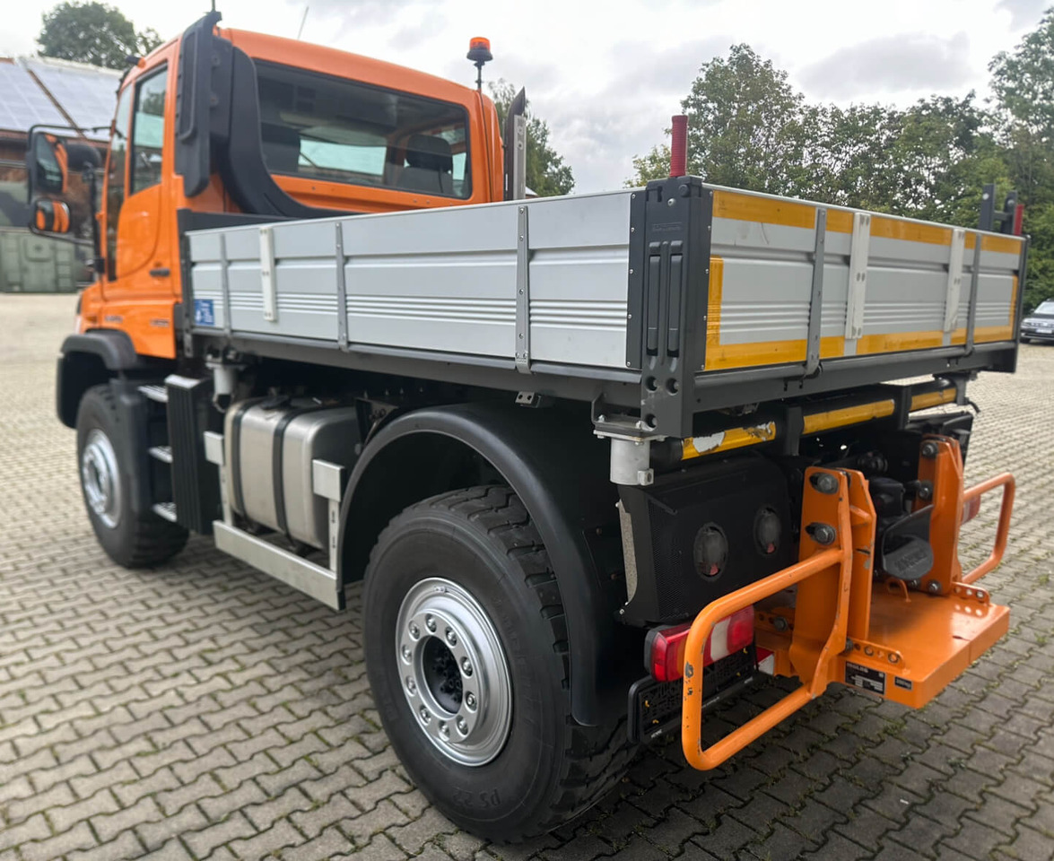 Unimog 530 - U530 405 44301 Mercedes Benz 405 - Maşina comunala: Foto 3 Unimog 530 - U530 405 44301 Mercedes Benz 405 - Maşina comunala: Foto 3
