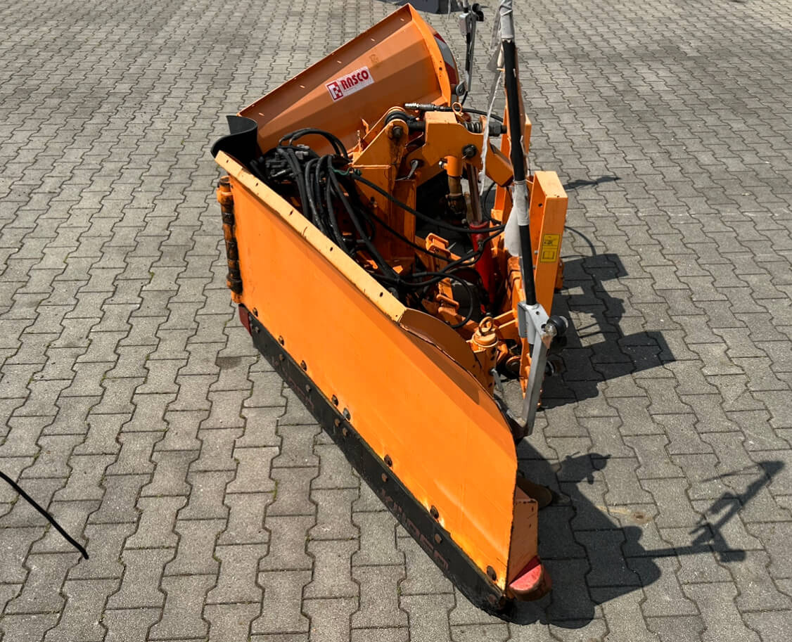 Unimog Schneepflug - Vario Rasco VERTUS 3.2 GB2X3 - Plug zapada: Foto 3 Unimog Schneepflug - Vario Rasco VERTUS 3.2 GB2X3 - Plug zapada: Foto 3