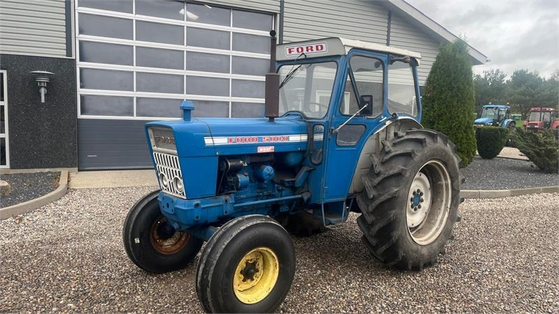 Ford 5000 Y-model  - Tractor agricol: Foto 2 Ford 5000 Y-model  - Tractor agricol: Foto 2