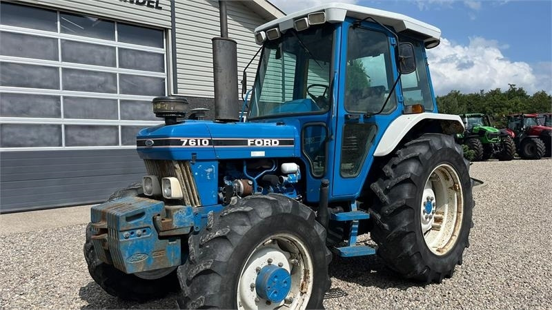 Ford 7610 F II KUN 2724 timer - Tractor agricol: Foto 3 Ford 7610 F II KUN 2724 timer - Tractor agricol: Foto 3