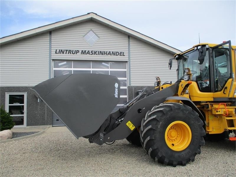 - - - HØJTIPSKOVL NORJE 4,2 m3 265cm bred og vendb - Cupă incărcător: Foto 2 - - - HØJTIPSKOVL NORJE 4,2 m3 265cm bred og vendb - Cupă incărcător: Foto 2