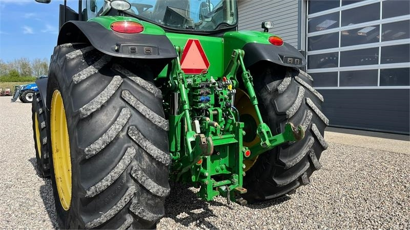 John Deere 7230R Med frontlift. Stor stærk traktor til små pe - Tractor agricol: Foto 4 John Deere 7230R Med frontlift. Stor stærk traktor til små pe - Tractor agricol: Foto 4