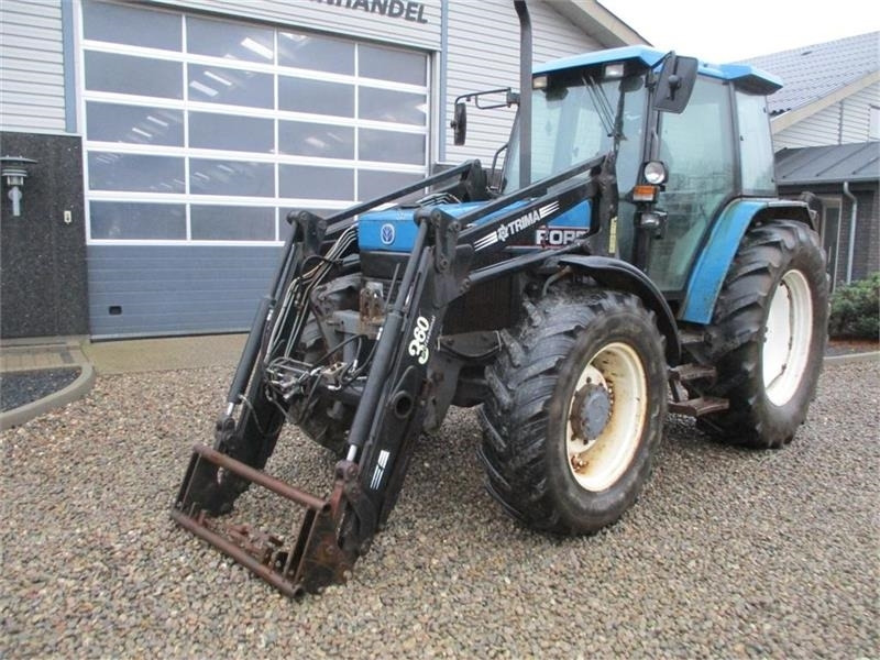 Tractor agricol New Holland 7740 SLE Turbo Med frontlæsser og frontlift.: Foto 12