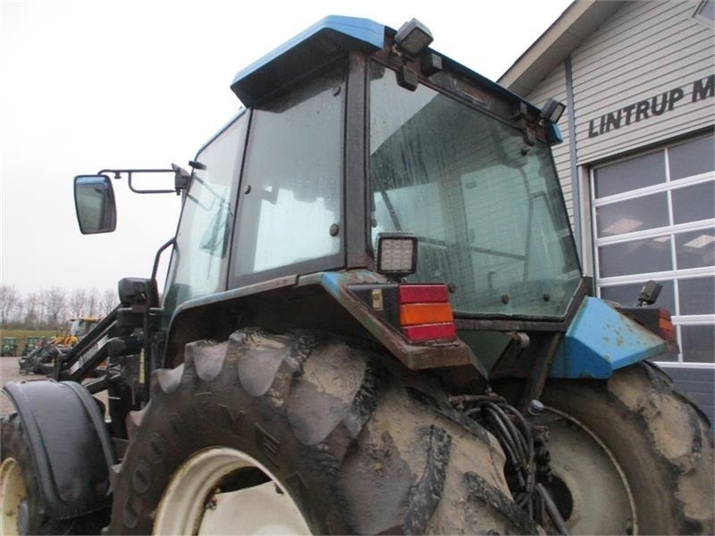 Tractor agricol New Holland 7740 SLE Turbo Med frontlæsser og frontlift.: Foto 10