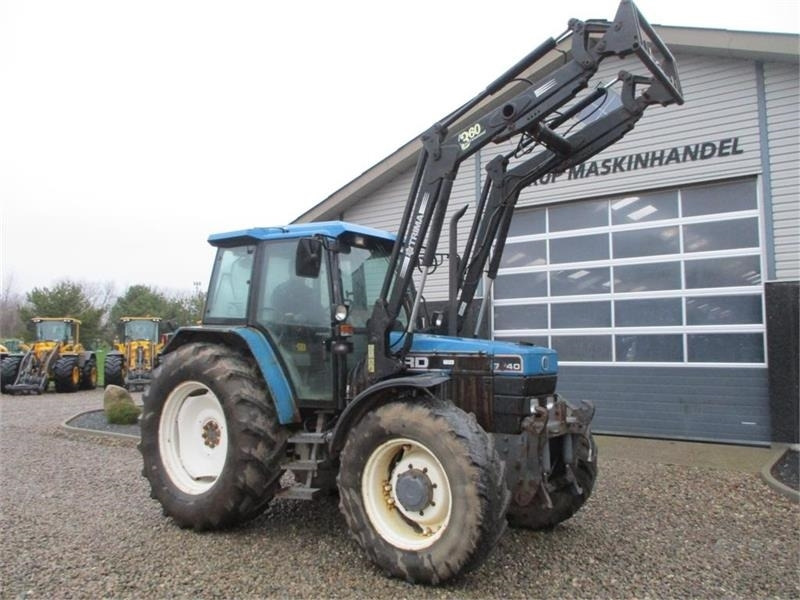 Tractor agricol New Holland 7740 SLE Turbo Med frontlæsser og frontlift.: Foto 13