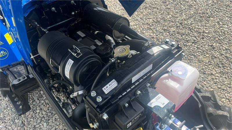 Tractor comunal Solis S26 6+2 gearmaskine med Fuldhydraulisk frontlæsser: Foto 9