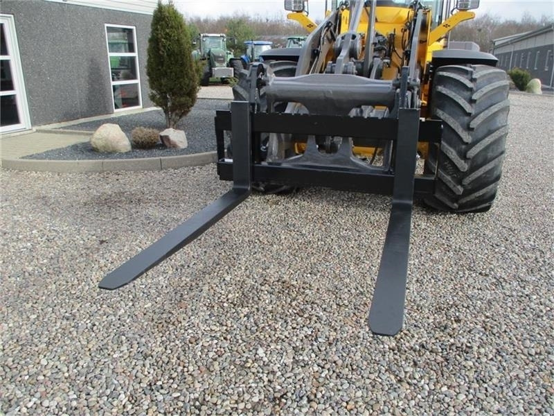 Volvo Pallegafler 5ton 150cm smededegafler. NYT sæt - Încărcător frontal pe pneuri: Foto 4 Volvo Pallegafler 5ton 150cm smededegafler. NYT sæt - Încărcător frontal pe pneuri: Foto 4