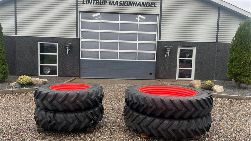 Sprøjtehjul 380/85R34 og 380/90R50 Har siddet på e - Anvelopă pentru Utilaje agricole: Foto 1 Sprøjtehjul 380/85R34 og 380/90R50 Har siddet på e - Anvelopă pentru Utilaje agricole: Foto 1