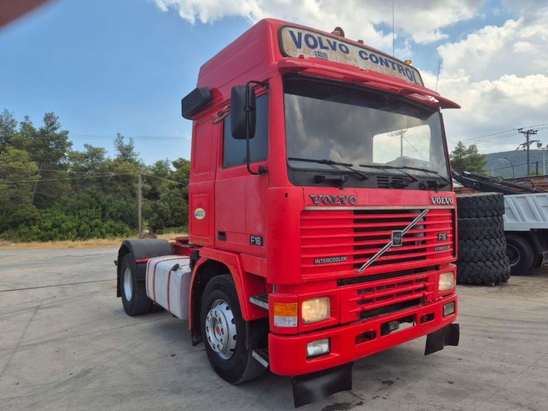 Volvo F 16.485 Volvo F16 Globetrotter 4X2 - Cap tractor: Foto 1 Volvo F 16.485 Volvo F16 Globetrotter 4X2 - Cap tractor: Foto 1