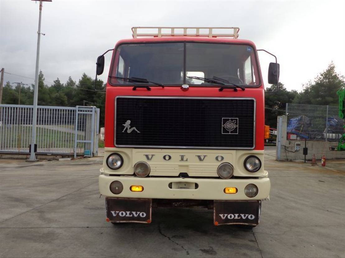 Cap tractor Volvo F 89 VOLVO F89 (6X2): Foto 7