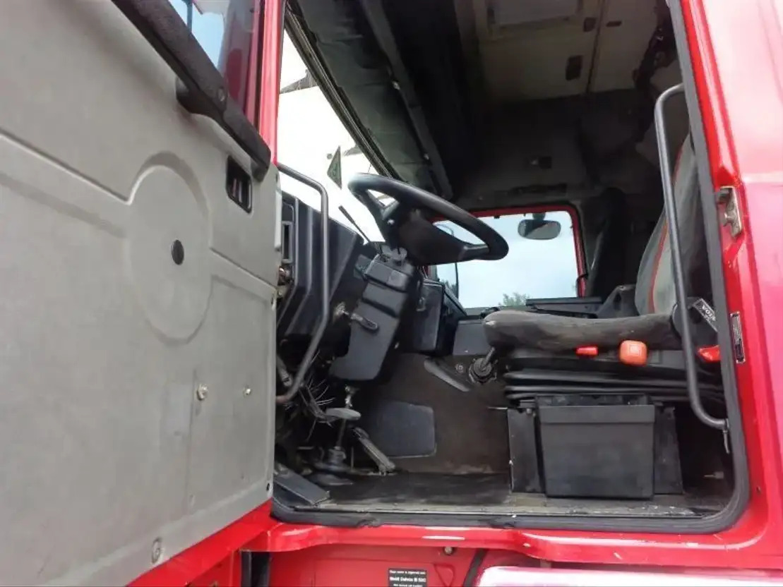 Camion şasiu Volvo F 12.400 Volvo F12 6X2 405Hp -TD123ES: Foto 9
