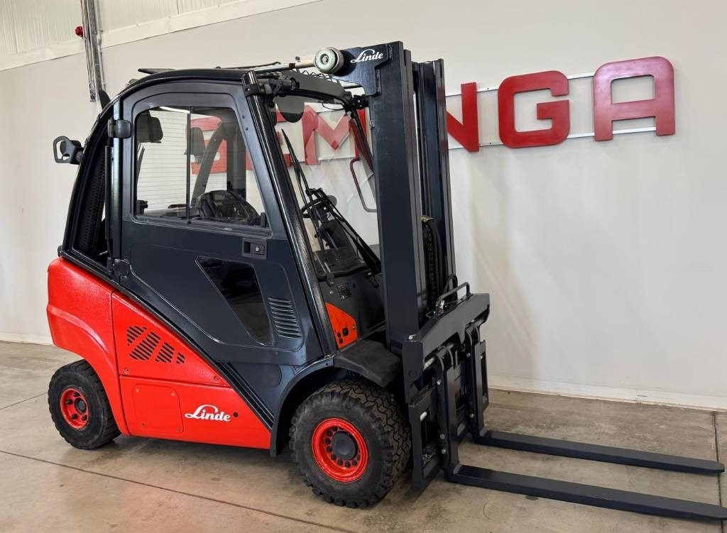 Linde 10768 H20T-02/600 - Stivuitor GPL: Foto 1 Linde 10768 H20T-02/600 - Stivuitor GPL: Foto 1