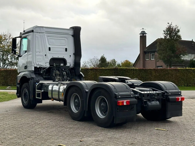 Mercedes-Benz Arocs 3351 6x4 LS!! TRK 180ton!!UNUSED!!TURBO RETARDER!!BELGIUM TRUCK!! - Cap tractor: Foto 5 Mercedes-Benz Arocs 3351 6x4 LS!! TRK 180ton!!UNUSED!!TURBO RETARDER!!BELGIUM TRUCK!! - Cap tractor: Foto 5