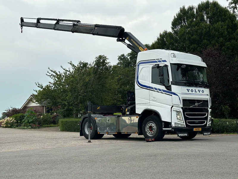 Volvo FH 460 4x2!!CRANE/KRAN/GRUE/GRUA!!PALFINGER PK26TM!!euro6!!TOP - Cap tractor: Foto 3 Volvo FH 460 4x2!!CRANE/KRAN/GRUE/GRUA!!PALFINGER PK26TM!!euro6!!TOP - Cap tractor: Foto 3