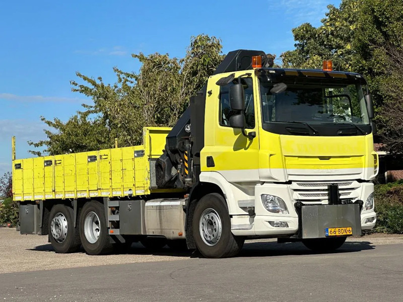 DAF CF 290 FAN !!HMF 32TM RADIO REMOTE!! FRONT STAMP!! 209tkm!!EURO6!! - Camion cu macara: Foto 2 DAF CF 290 FAN !!HMF 32TM RADIO REMOTE!! FRONT STAMP!! 209tkm!!EURO6!! - Camion cu macara: Foto 2