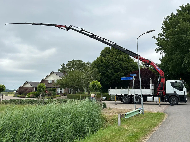 Iveco Stralis 420 2015!!TRUCK HMF50TM/FLY-JIB! WINCH/LIER!ROOF/DACH!!MANUTENTION!! - Camion cu macara: Foto 5 Iveco Stralis 420 2015!!TRUCK HMF50TM/FLY-JIB! WINCH/LIER!ROOF/DACH!!MANUTENTION!! - Camion cu macara: Foto 5