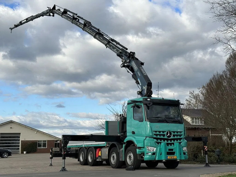 Mercedes-Benz Arocs 8x4 FASSI 82TM!!JIB/LIER/WINCH!!2022!!EURO6!!FULL OPTIONS!!SPECIAL!!lLIKE NEW - Camion cu macara: Foto 1 Mercedes-Benz Arocs 8x4 FASSI 82TM!!JIB/LIER/WINCH!!2022!!EURO6!!FULL OPTIONS!!SPECIAL!!lLIKE NEW - Camion cu macara: Foto 1