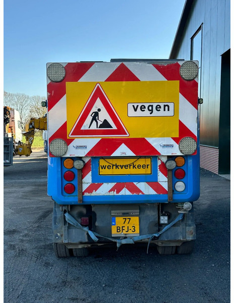 Ravo 580 VEEGMACHINE/SWEEPER!! - Măturătoare stradală: Foto 4 Ravo 580 VEEGMACHINE/SWEEPER!! - Măturătoare stradală: Foto 4