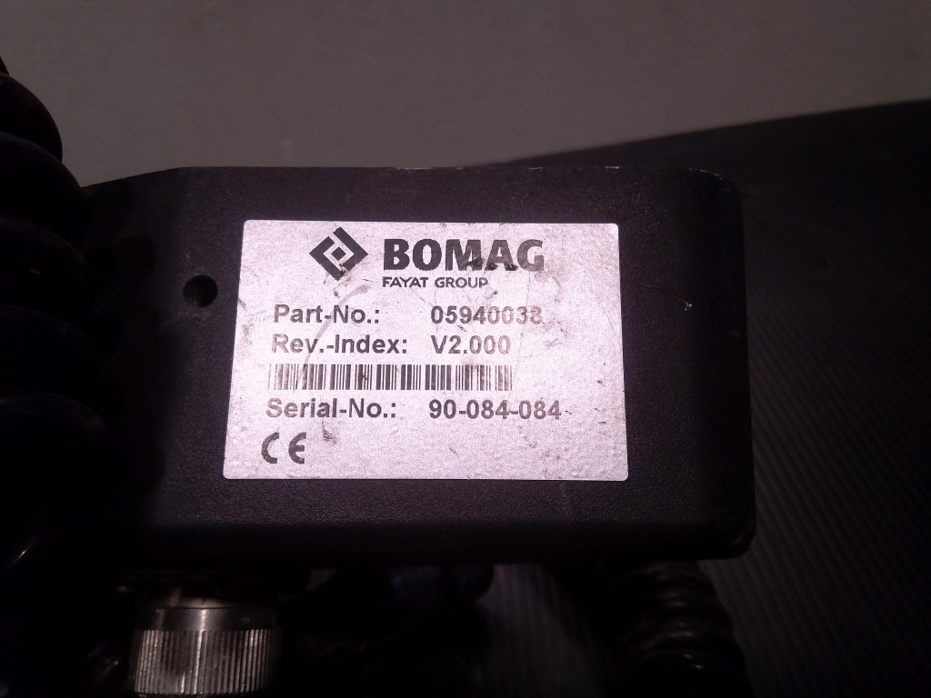 Bomag BM2000-75 - - Tablou de bord pentru Utilaje constructii: Foto 4 Bomag BM2000-75 - - Tablou de bord pentru Utilaje constructii: Foto 4