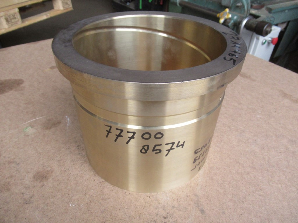 Caterpillar 1468715 - 2102202 - Piston/ Inel/ Bucşă pentru Utilaje constructii: Foto 1 Caterpillar 1468715 - 2102202 - Piston/ Inel/ Bucşă pentru Utilaje constructii: Foto 1