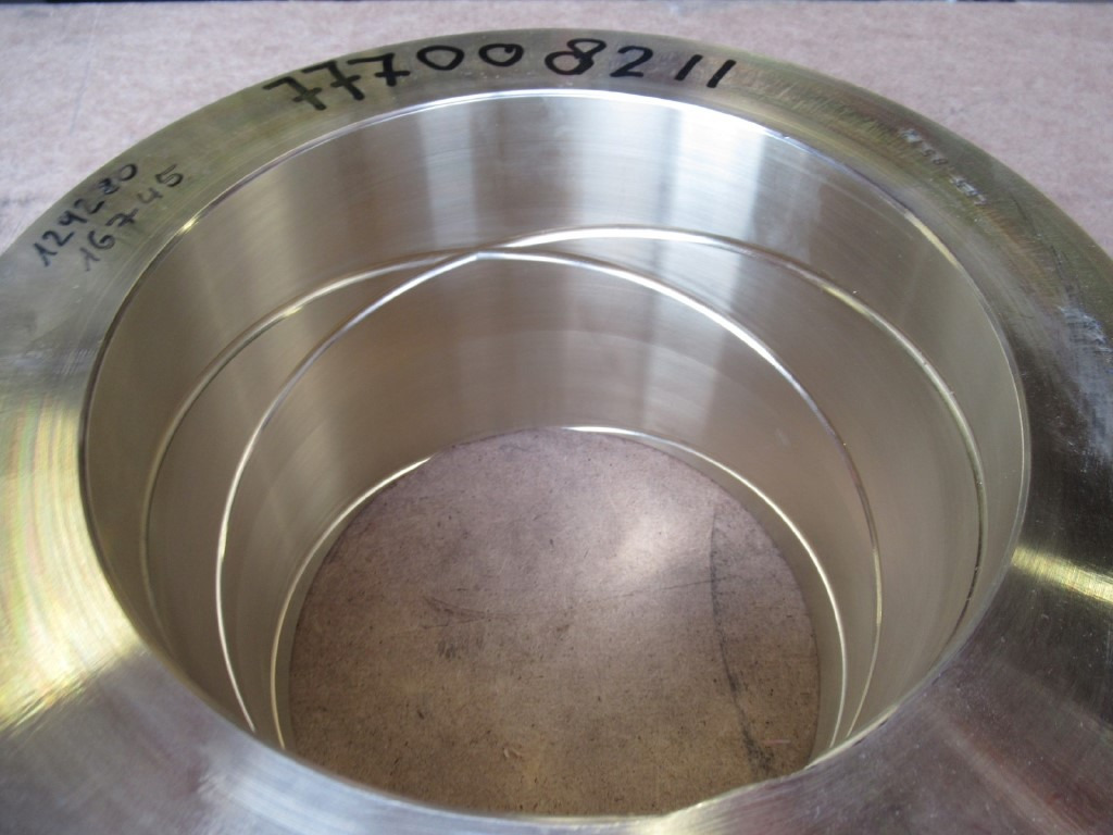Caterpillar 4021176 - 4658512 - Piston/ Inel/ Bucşă pentru Utilaje constructii: Foto 2 Caterpillar 4021176 - 4658512 - Piston/ Inel/ Bucşă pentru Utilaje constructii: Foto 2