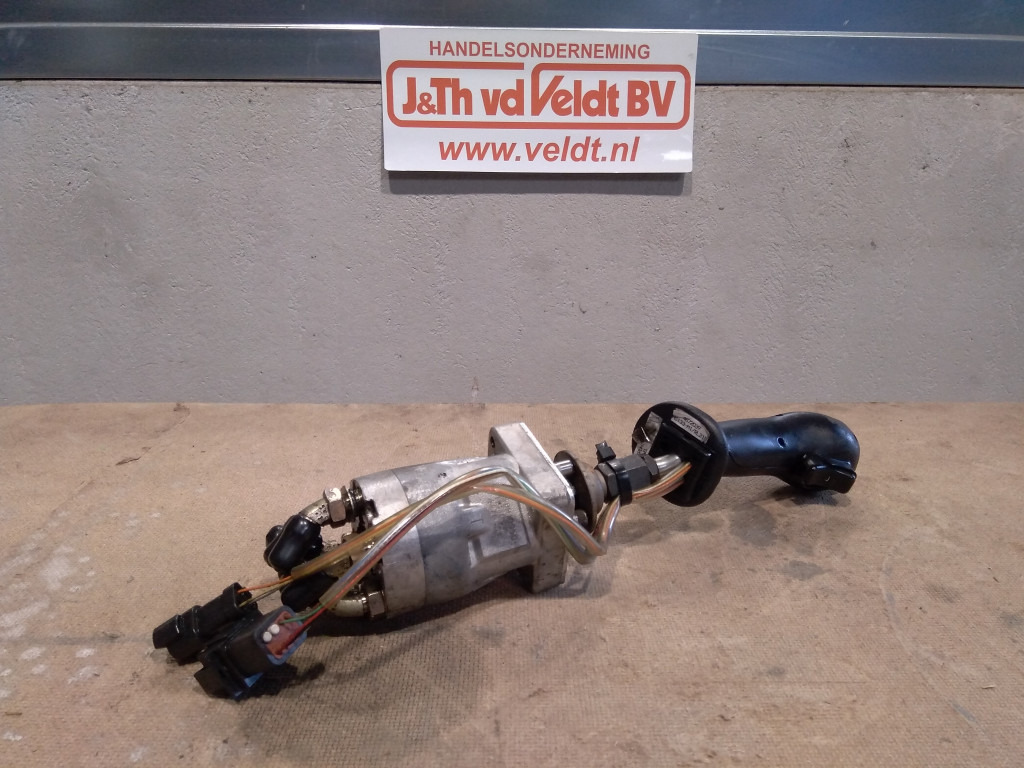 Hitachi 4476331 - Cabină și interior pentru Utilaje constructii: Foto 1 Hitachi 4476331 - Cabină și interior pentru Utilaje constructii: Foto 1