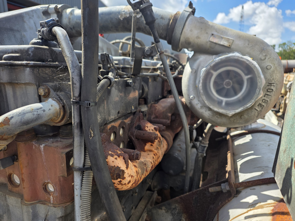 Hitachi N14C - Motor pentru Utilaje constructii: Foto 1 Hitachi N14C - Motor pentru Utilaje constructii: Foto 1