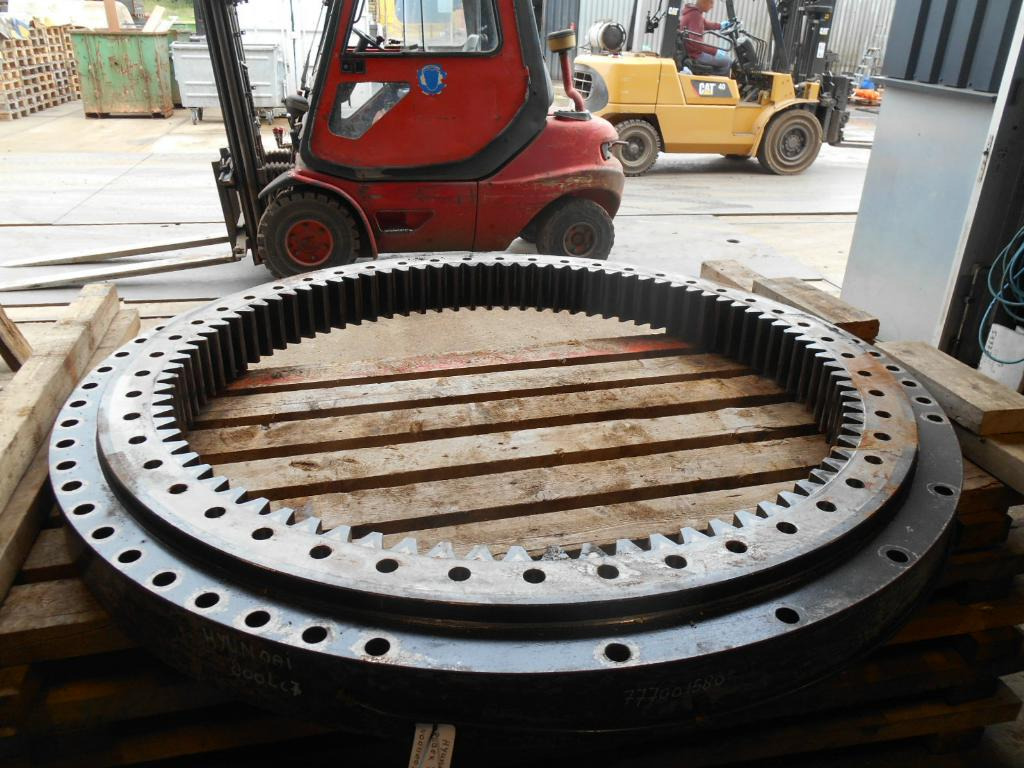 Hyundai 81ND-01020 - 81QG-01020B2 - Rulment rotire pentru Utilaje constructii: Foto 2 Hyundai 81ND-01020 - 81QG-01020B2 - Rulment rotire pentru Utilaje constructii: Foto 2