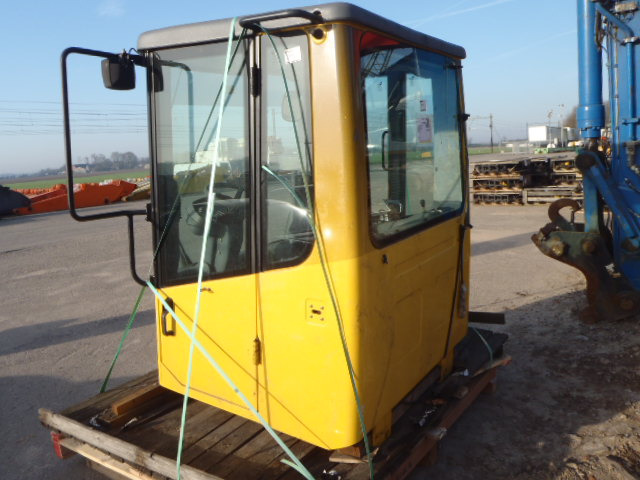 New Holland LW - 76054395 - Cabină pentru Utilaje constructii: Foto 4 New Holland LW - 76054395 - Cabină pentru Utilaje constructii: Foto 4