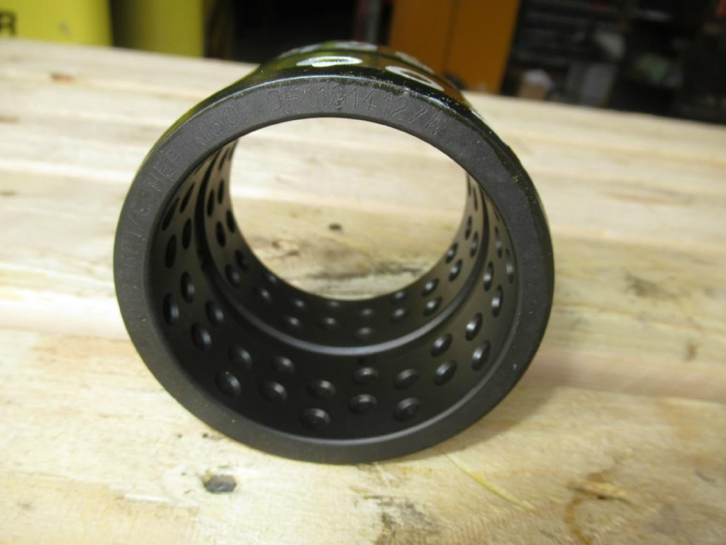 New Holland YN12B01836P1 - 73415717 - Piston/ Inel/ Bucşă pentru Utilaje constructii: Foto 2 New Holland YN12B01836P1 - 73415717 - Piston/ Inel/ Bucşă pentru Utilaje constructii: Foto 2