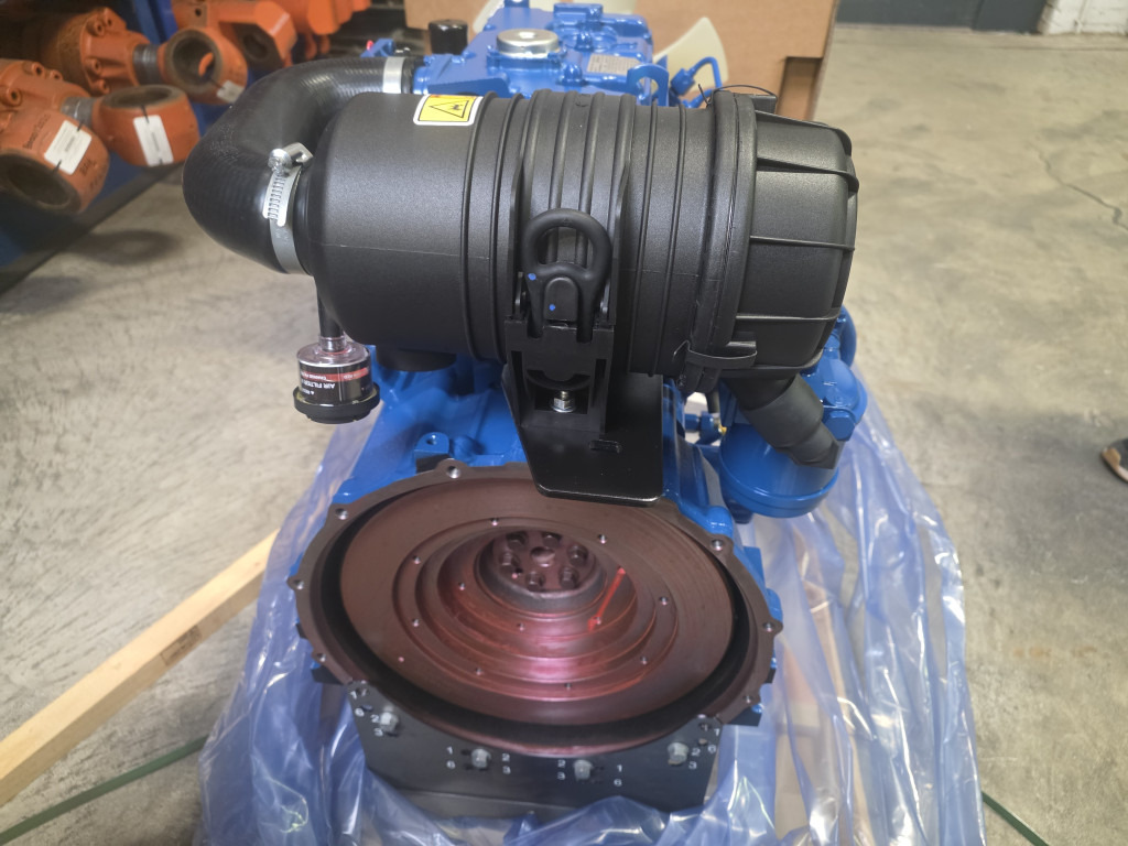 Perkins 403A-15 - gu85139r - Motor pentru Utilaje constructii: Foto 1 Perkins 403A-15 - gu85139r - Motor pentru Utilaje constructii: Foto 1