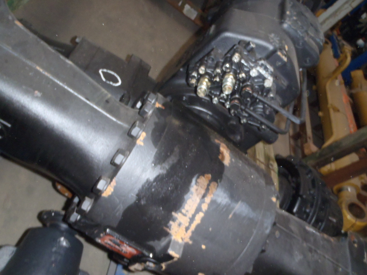 ZF - Axă spate pentru Utilaje constructii: Foto 5 ZF - Axă spate pentru Utilaje constructii: Foto 5